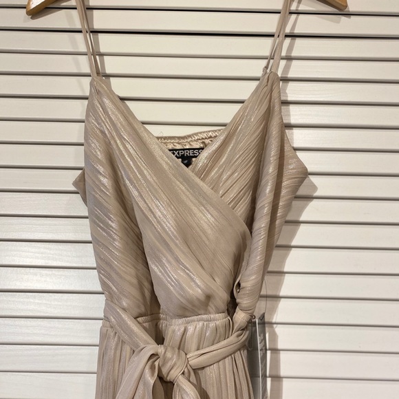 Express high low dress - Picture 5 of 7